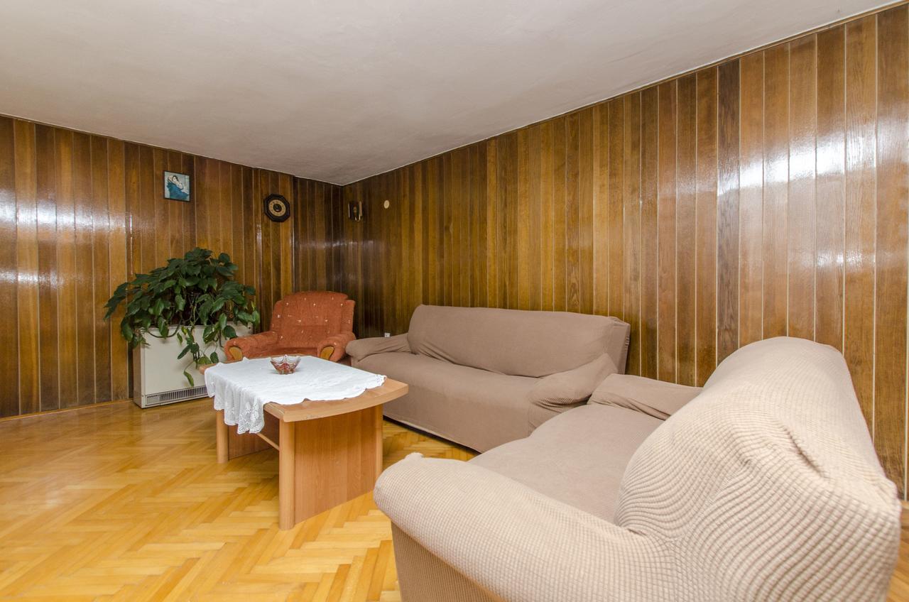 Apartment Jelena